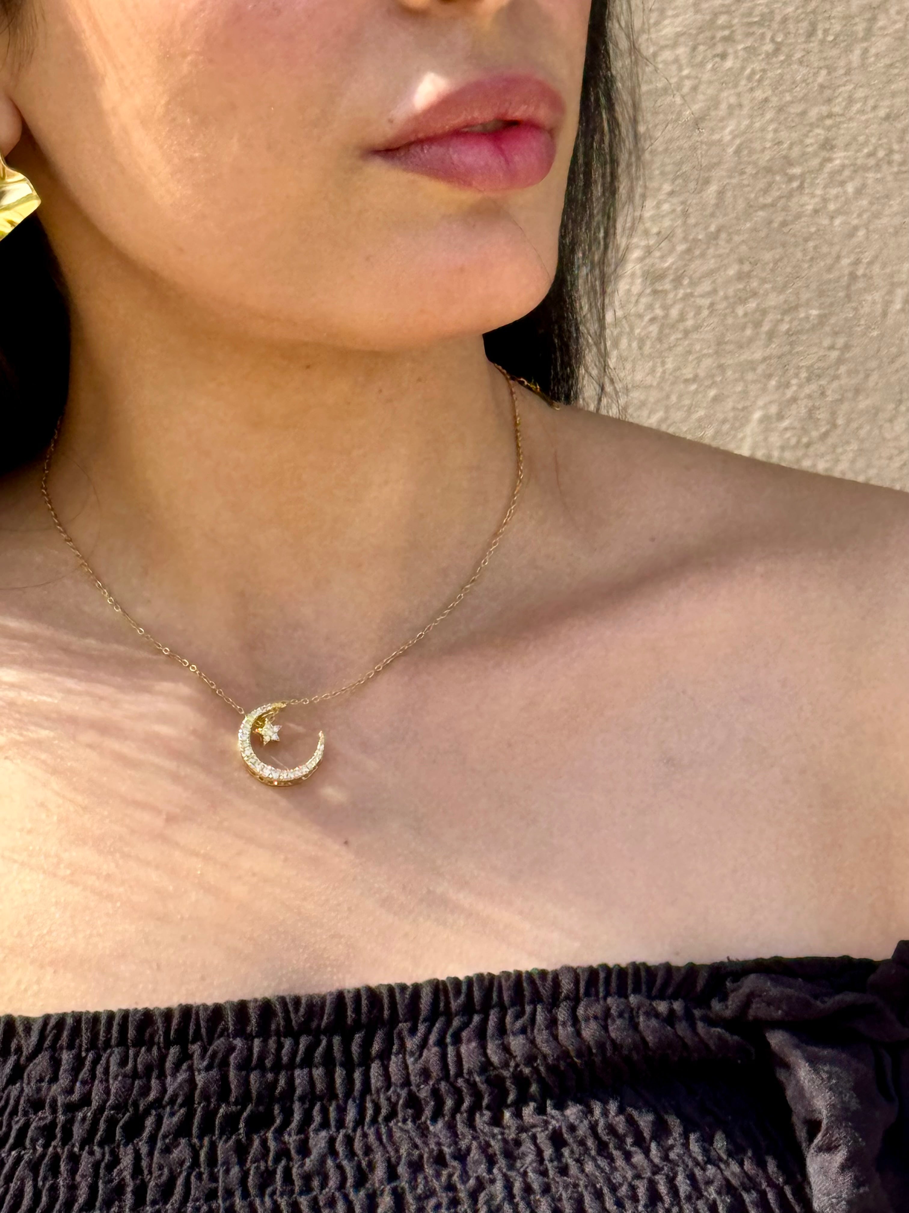 Gold Moonbeam Necklace