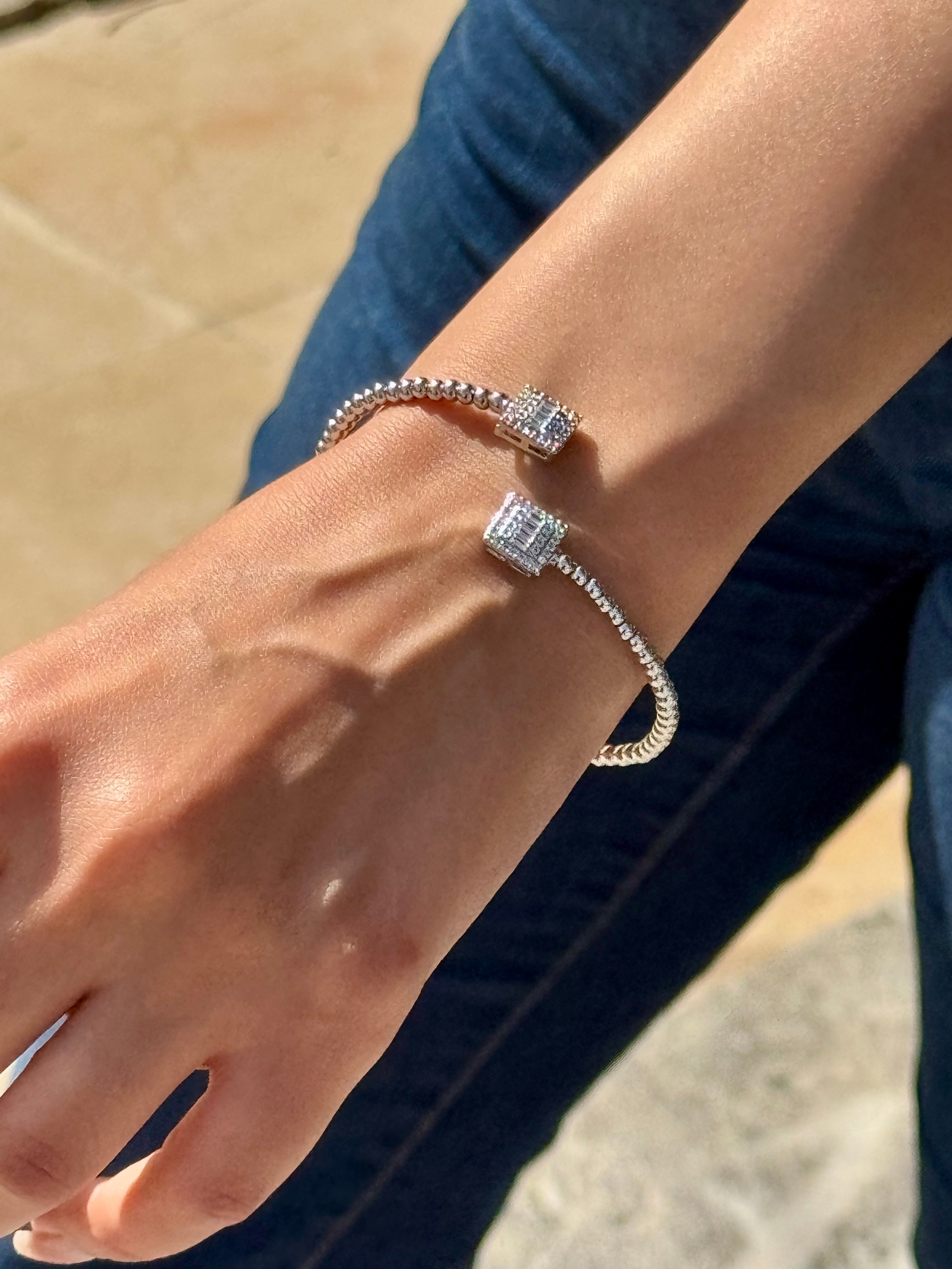 Eclipse Silver Bangle