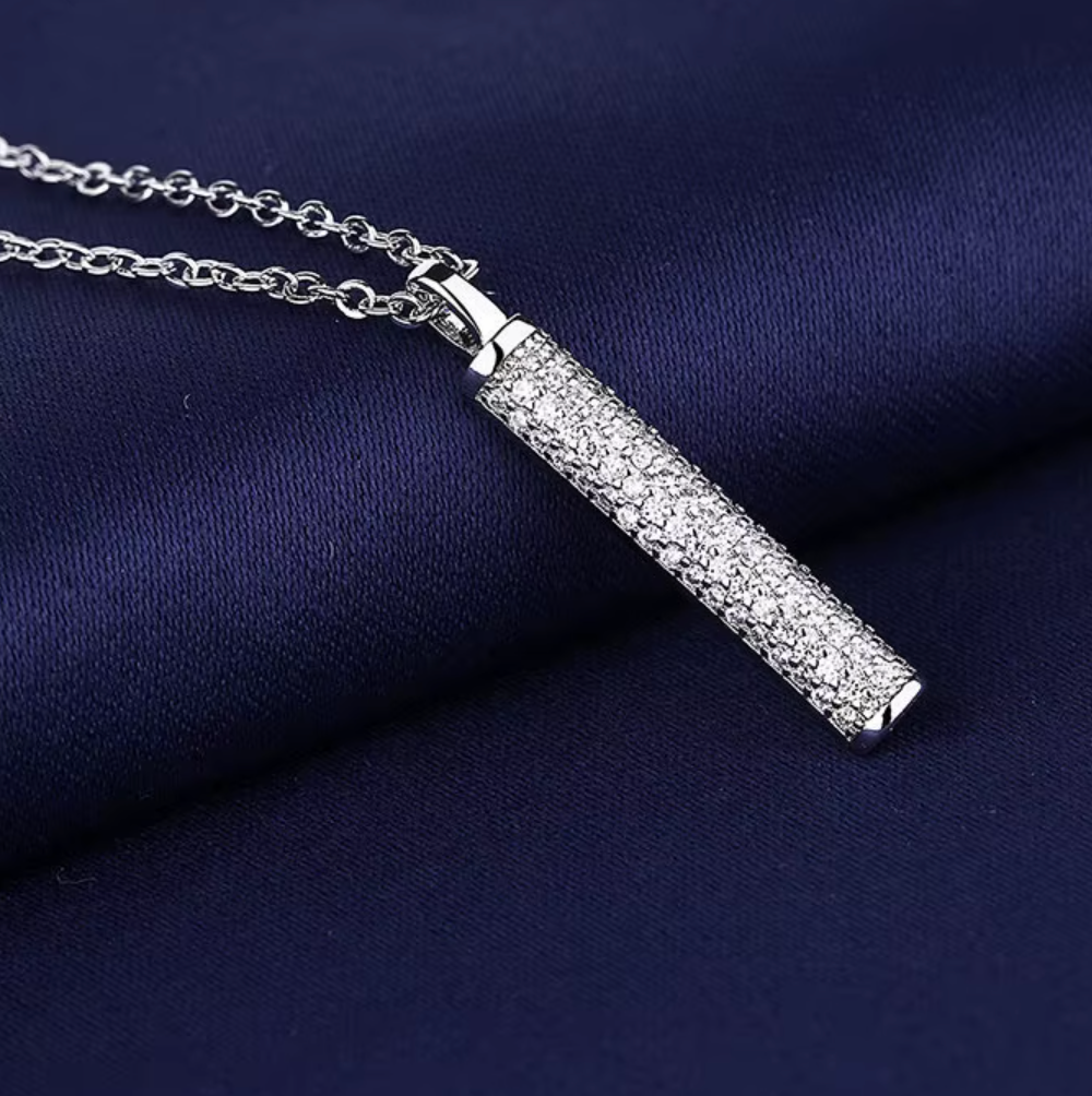 Luna Silver Zircon Necklace