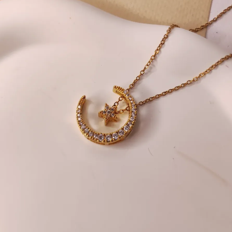 Gold Moonbeam Necklace
