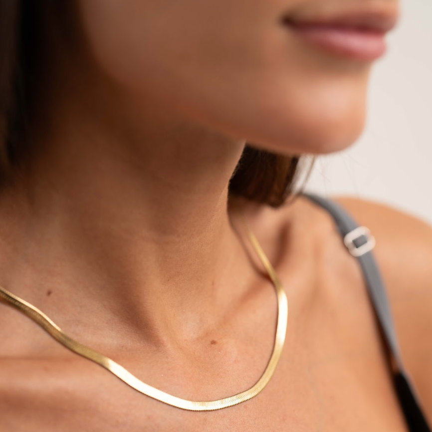 Serpenté Necklace